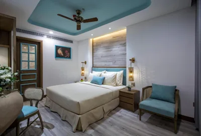 Deluxe-Doppelzimmer (Innenfenster) + kostenloser Nachmittagstee — Icon Saigon - LifeStyle Design Hotel